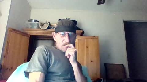 Snapshot of kodiakpm1 chatting on December 2024 03:55:02 AM kodiakpm1 online show from December 2024 03:55:02 AM