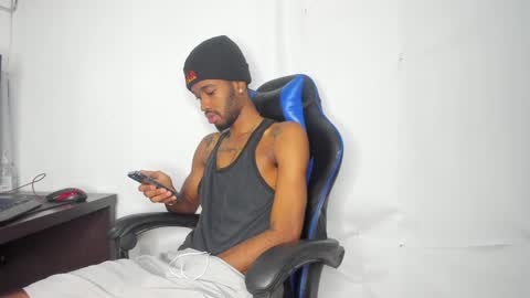 Snapshot of kofi_exotic_ chatting on December 2024 01:53:02 AM kofi online show from December 2024 01:53:02 AM