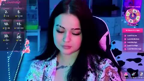 Mia online show from December 2024 04:39:01 PM