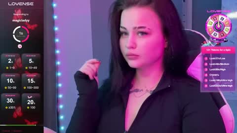 Mia online show from December 2024 10:55:02 PM