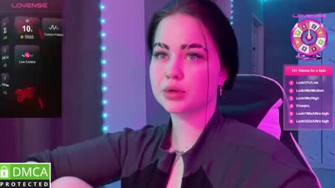 Mia online show from January 2025 10:40:02 PM