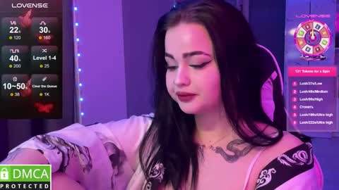 Mia online show from January 2025 05:51:01 PM