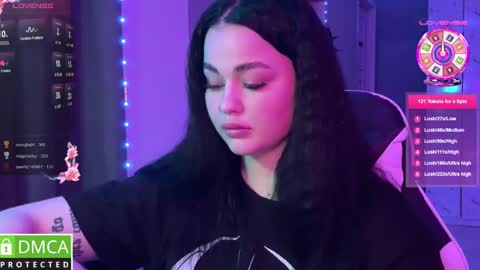 Mia online show from March 2025 02:52:01 AM