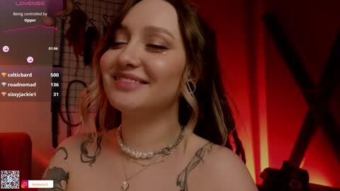 Snapshot of koracrosbie chatting on December 2024 04:57:01 PM Kora TG channel online show from December 2024 04:57:01 PM