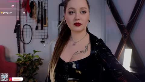 Snapshot of koracrosbie chatting on February 2025 01:14:01 PM Kora TG channel online show from February 2025 01:14:01 PM