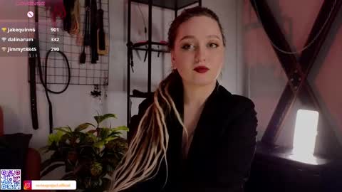 Snapshot of koracrosbie chatting on March 2025 07:06:01 PM Kora TG channel online show from March 2025 07:06:01 PM