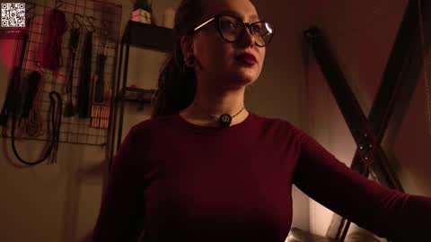 Snapshot of koracrosbie chatting on November 2025 01:18:02 PM Kora TG channel online show from November 2025 01:18:02 PM