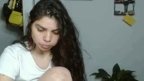 Karoll online show from February 2025 05:37:01 AM