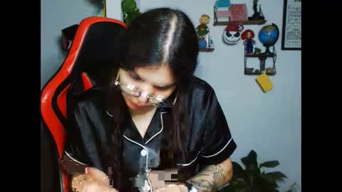 Karoll online show from February 2025 01:47:02 AM