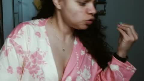 Karoll online show from October 2025 01:16:02 AM