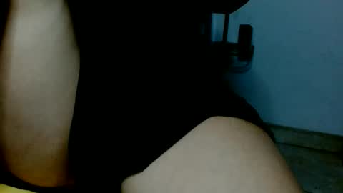 Snapshot of koranikky08 chatting on June 2026 02:40:01 AM Karoll online show from June 2026 02:40:01 AM