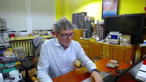 Snapshot of korek24hot chatting on January 2025 03:58:02 PM Korek online show from January 2025 03:58:02 PM