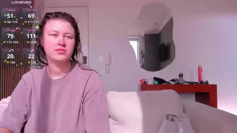 Twiix online show from November 2025 01:00:02 PM