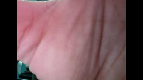 Snapshot of koto420 chatting on January 2025 01:00:02 AM Koto Bombon online show from January 2025 01:00:02 AM