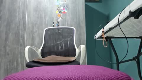 Snapshot of koto420 chatting on February 2026 01:26:01 AM Koto Bombon online show from February 2026 01:26:01 AM