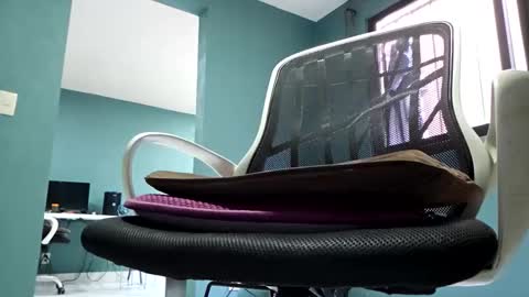 Koto Bombon online show from May 2026 08:14:02 PM