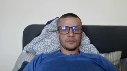 Snapshot of kourii chatting on April 2026 05:15:01 AM Kourii online show from April 2026 05:15:01 AM