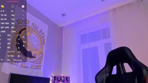 Jess online show from January 2025 10:21:01 PM