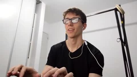 Facu online show from February 2026 04:16:01 PM