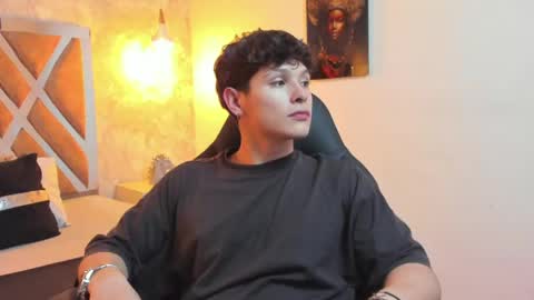 Snapshot of kraven_lust chatting on April 2026 03:09:02 AM Kraven online show from April 2026 03:09:02 AM