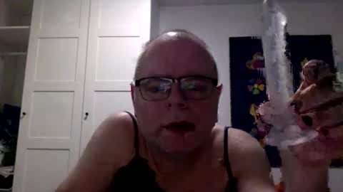 kreolsk34 online show from October 2025 08:30:01 PM