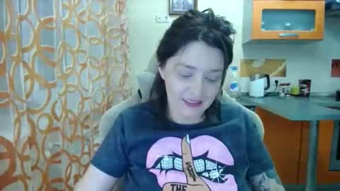 Kris online show from December 2025 10:17:02 PM