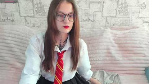 Snapshot of krisdoeill chatting on May 2026 02:19:02 AM krisdoeill online show from May 2026 02:19:02 AM