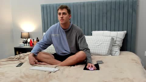 krishort online show from December 2024 08:04:01 PM