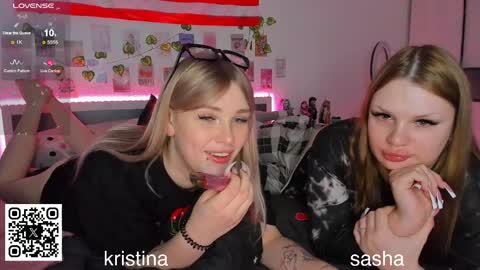 Snapshot of krisi_myrr chatting on March 2026 02:23:02 PM Kristina3 online show from March 2026 02:23:02 PM
