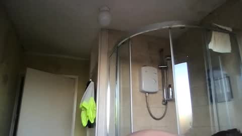 krisl77 online show from April 2026 05:14:02 PM