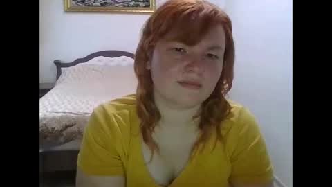 Snapshot of krisryxoniks chatting on June 2026 03:40:01 AM KrisryxONiks online show from June 2026 03:40:01 AM