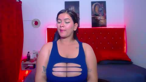 kriss_sweetboobs online show from February 2025 02:37:01 PM