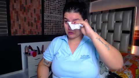 kriss_sweetboobs online show from September 2025 12:39:01 PM