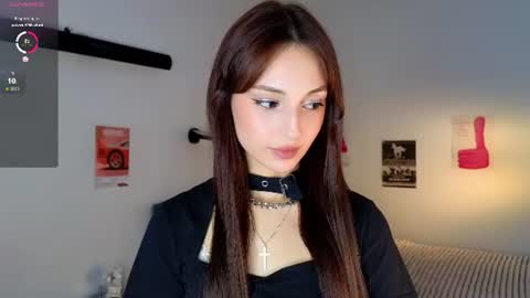 Snapshot of krisss__kisss chatting on June 2026 05:22:01 PM Kriss online show from June 2026 05:22:01 PM