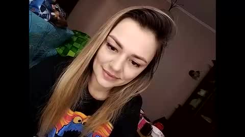 Snapshot of krisssexi chatting on January 2025 12:04:02 PM KrissSexi online show from January 2025 12:04:02 PM