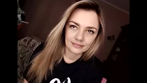 Snapshot of krisssexi chatting on March 2025 05:24:02 AM KrissSexi online show from March 2025 05:24:02 AM