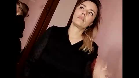 Snapshot of krisssexi chatting on October 2025 06:59:01 AM KrissSexi online show from October 2025 06:59:01 AM