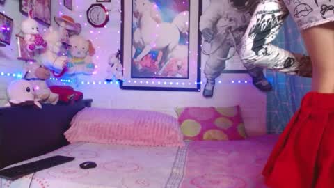 Snapshot of krisstal703358 chatting on February 2026 06:26:01 AM krisstal703358 online show from February 2026 06:26:01 AM