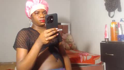 kristal_cox2 online show from March 2026 10:19:01 AM