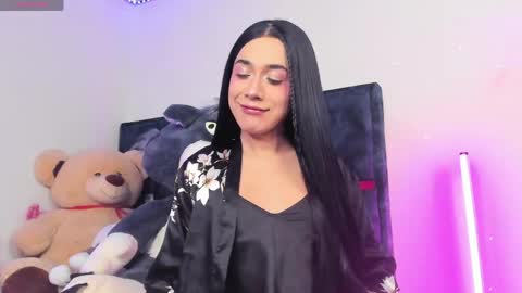 Snapshot of kristall_swan chatting on April 2026 08:32:01 PM Kristall online show from April 2026 08:32:01 PM