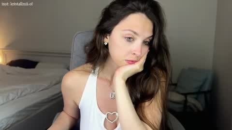 Snapshot of kristallmii_premium chatting on May 2026 07:32:01 PM kristallmii_premium online show from May 2026 07:32:01 PM
