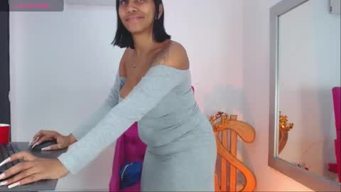 kristel_lee online show from December 2024 01:16:02 PM