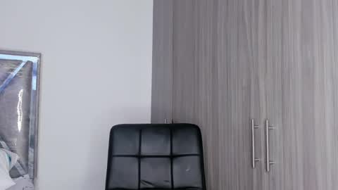 Snapshot of kristen_dollts chatting on November 2025 01:55:02 AM kristen_dollts online show from November 2025 01:55:02 AM