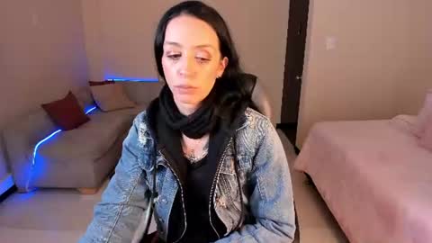 Snapshot of kristen_garner chatting on June 2026 07:15:01 PM Sophia online show from June 2026 07:15:01 PM