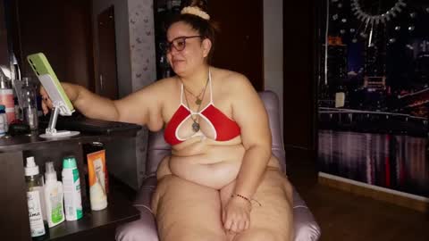 Snapshot of kristenhill1 chatting on December 2024 11:51:02 PM Kristen online show from December 2024 11:51:02 PM