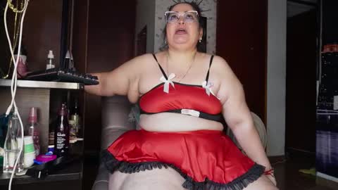 Snapshot of kristenhill1 chatting on October 2025 10:43:02 PM Kristen online show from October 2025 10:43:02 PM