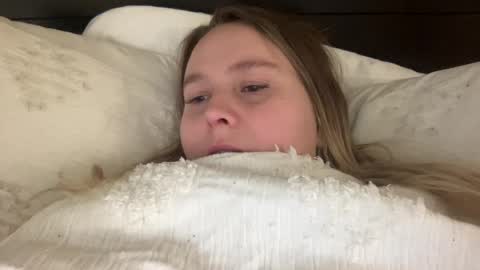 Snapshot of kristicutiez chatting on January 2025 07:16:01 PM Kristi 3 online show from January 2025 07:16:01 PM