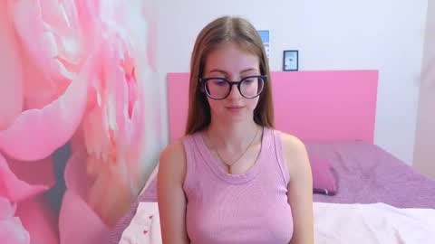 Snapshot of kristina_adel chatting on March 2026 07:36:01 AM Kristina Adel online show from March 2026 07:36:01 AM