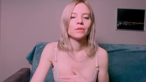 kristina_vagner online show from February 2026 01:43:02 AM