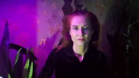 Kristina online show from January 2025 01:04:01 PM